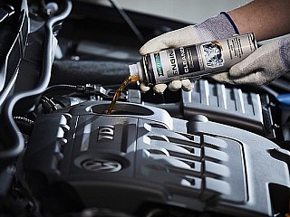 ravenol-engine-cleaner